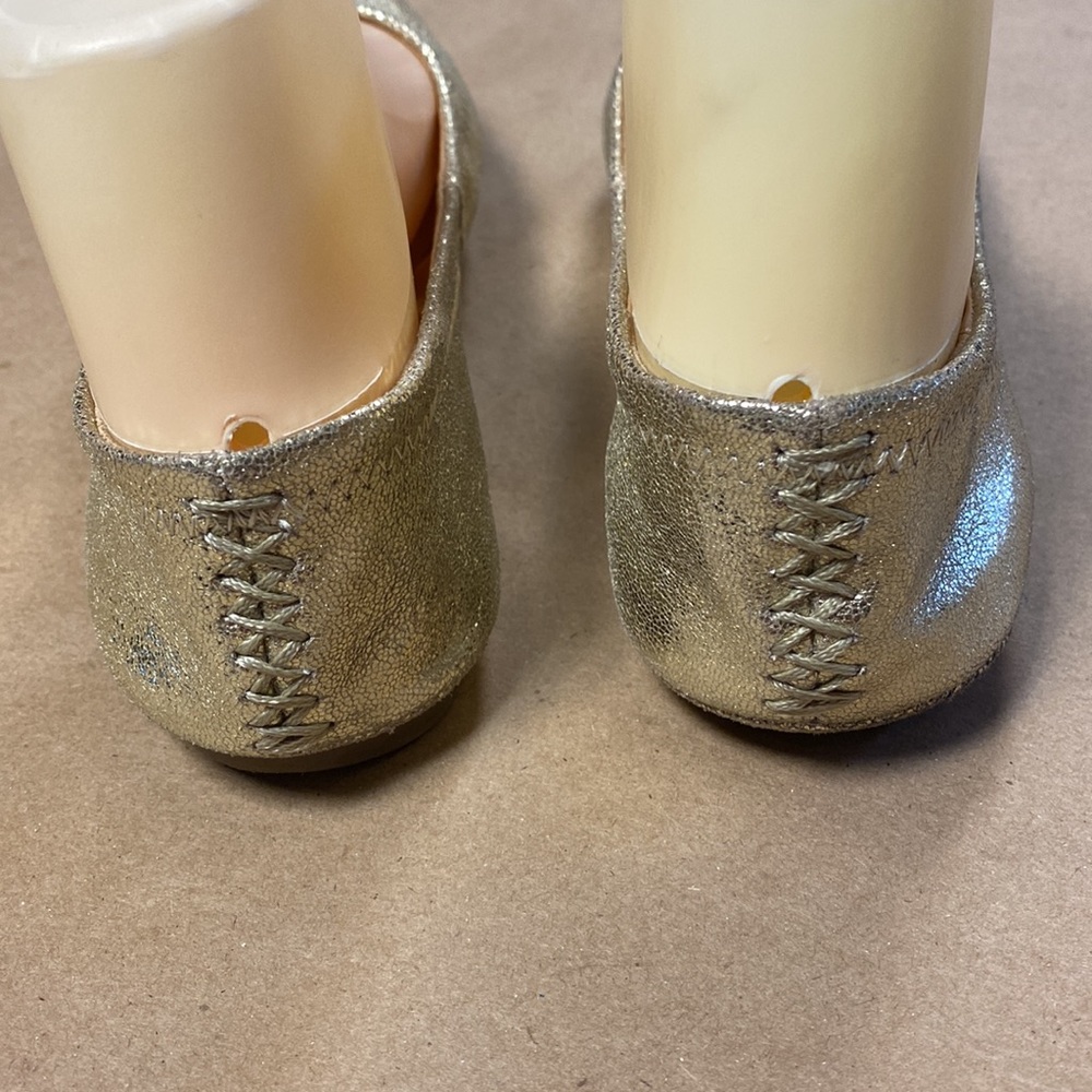 5/$50 Lucky Brand Metallic Gold Emmie Ballet Flats - Picture 6 of 8